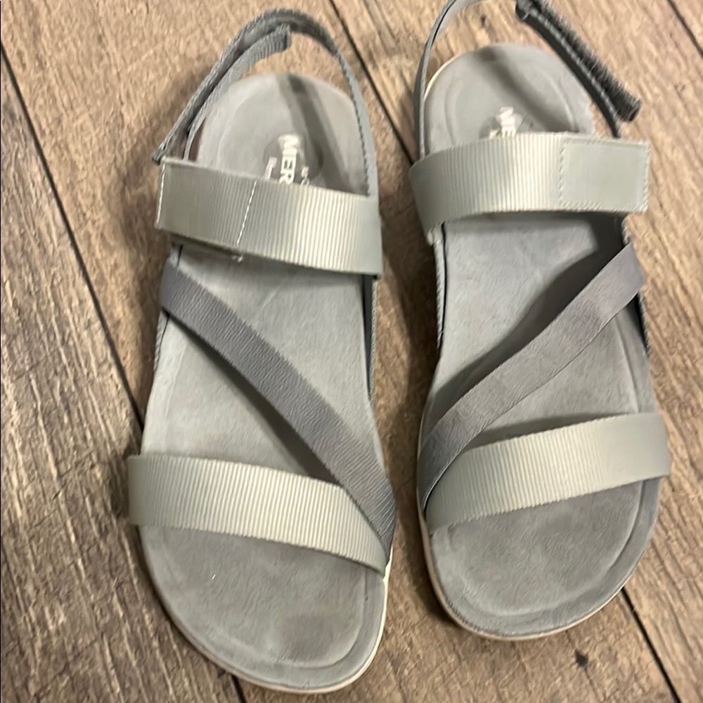Merrell Gray Sandals with Cushioned Footbed and Sturdy Sole - Picture 3 of 10